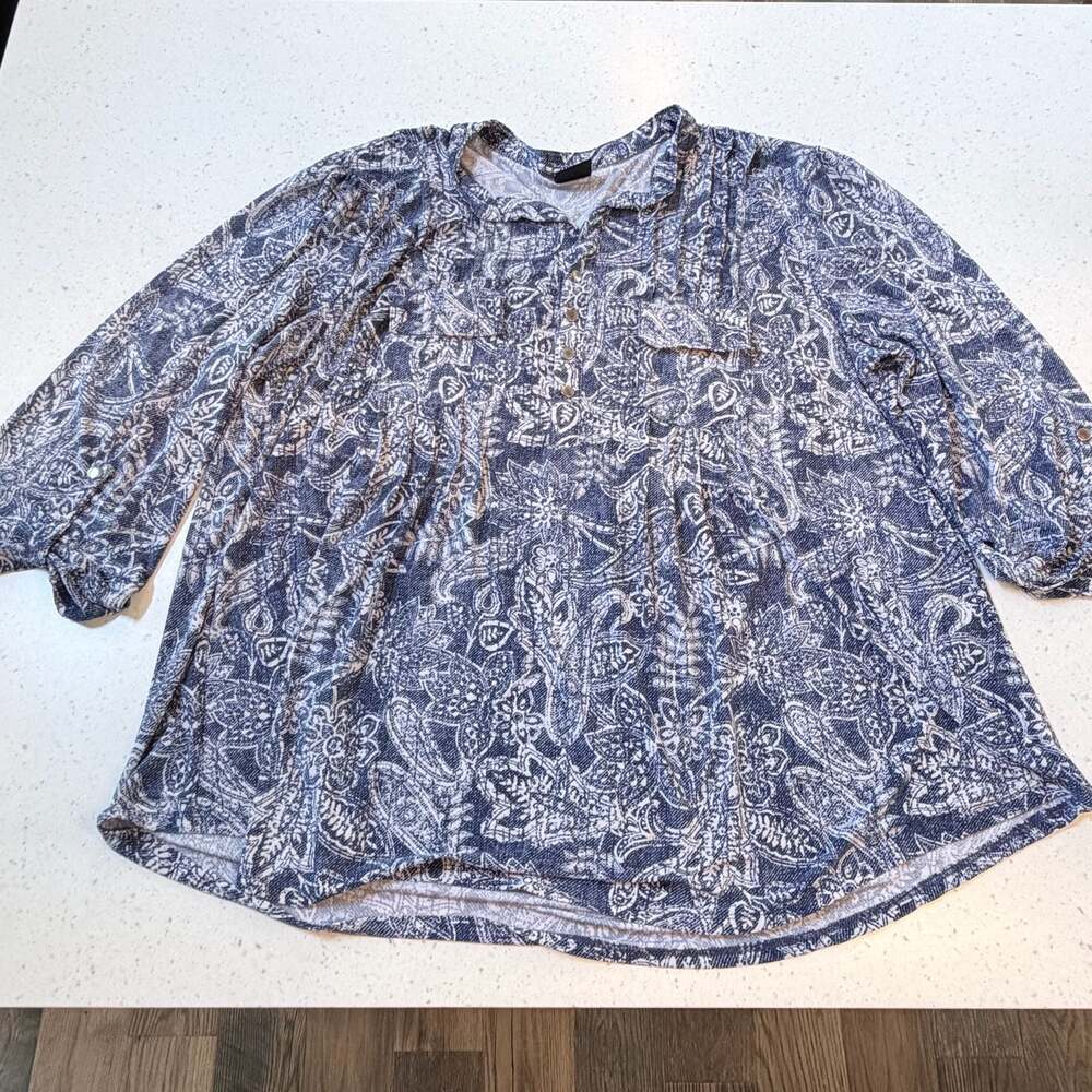 j.t.b. woman Paisley Button Detail 3/4 Sleeve Blouse